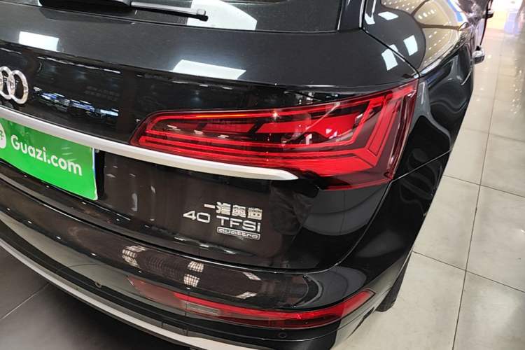 Used Audi Q5L 2022 40T Fashionable and Dynamic Model Exterior 3