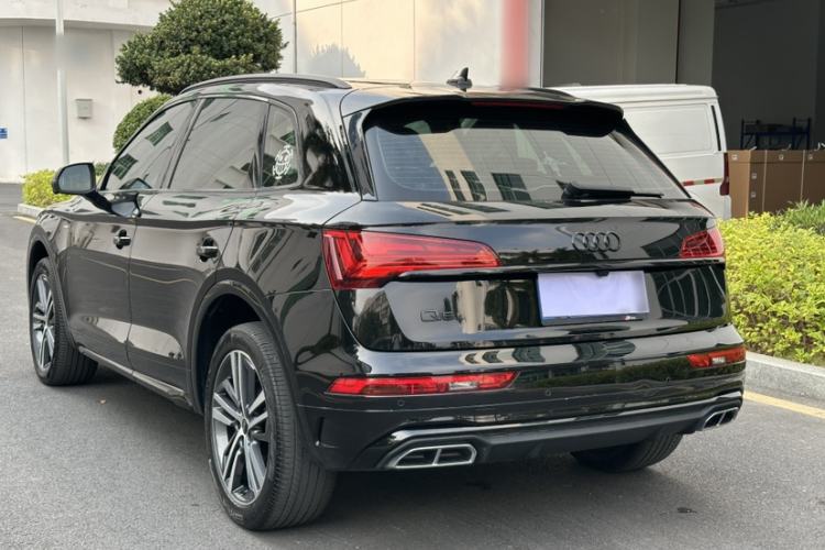 Used Audi Q5L 2022 40T Fashionable and Dynamic Model Exterior 3