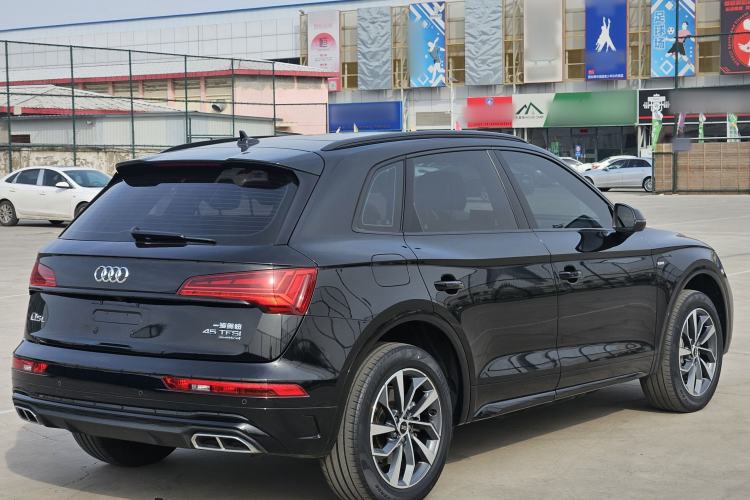 Used Audi Q5L 2022 40T Fashionable and Dynamic Model Exterior 3