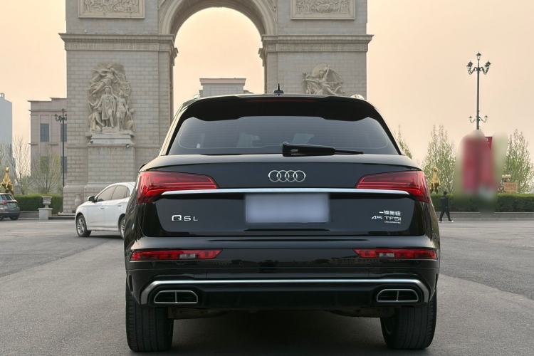 Used Audi Q5L 2022 45T Luxury Dynamic Model Exterior 4