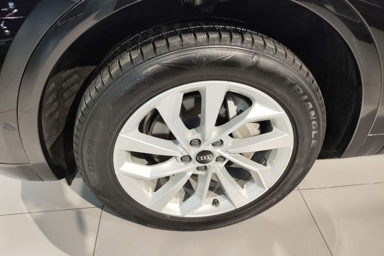 Used Audi Q5L 2022 Updated 40T Luxury Dynamic Edition Exterior 4