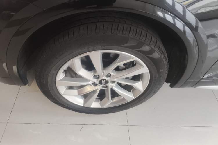 Used Audi Q5L 2022 Updated 40T Luxury Dynamic Edition Exterior 4