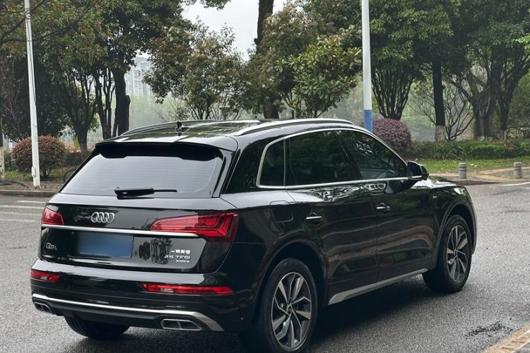 Used Audi Q5L 2022 40T Luxury Dynamic Model Exterior 4