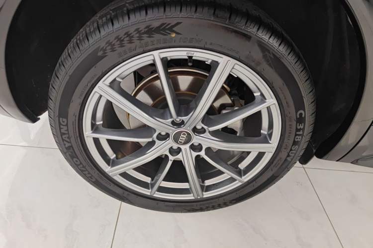 Used Audi Q5L 2022 Updated 45T Luxury Dynamic Version Exterior 5