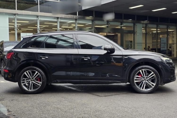 Used Audi Q5L 2022 40T Luxury Dynamic Model Exterior 5