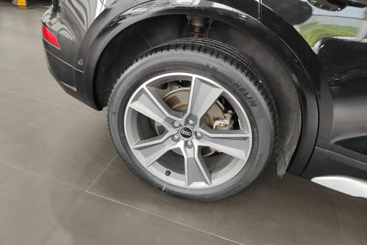 Used Audi Q5L 2022 Updated 45T Luxury Dynamic Version Exterior 5