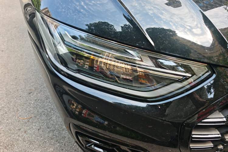 Used Audi Q5L 2022 40T Luxury Dynamic Model Exterior 6