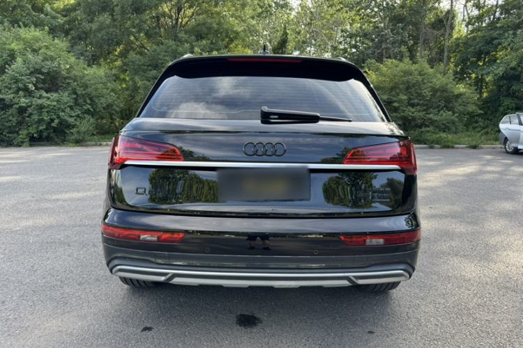 Used Audi Q5L 2022 40T Fashionable and Elegant Model Exterior 7