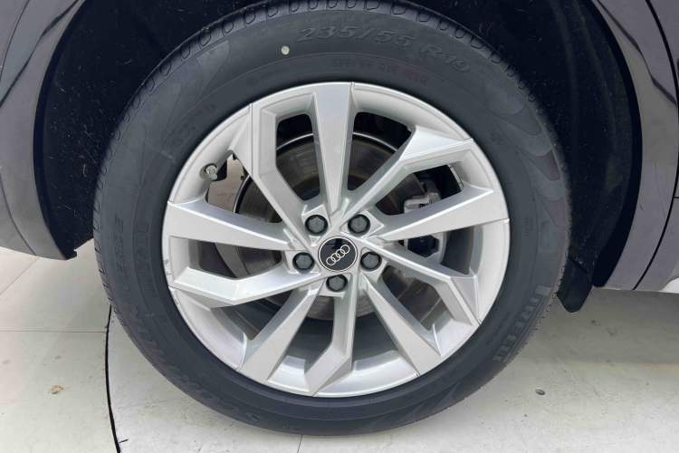 Used Audi Q5L 2022 Updated 40T Luxury Dynamic Edition Exterior 8