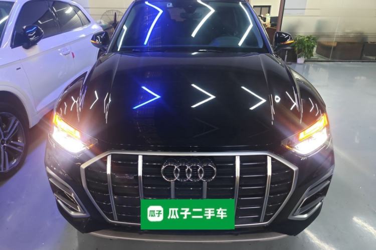 Used Audi Q5L 2022 40T Fashionable and Elegant Model Front