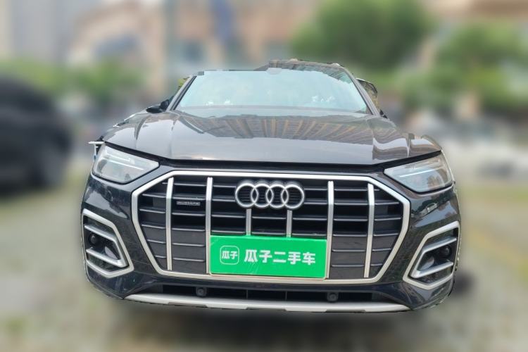 Used Audi Q5L 2022 40T Fashionable and Elegant Model Front