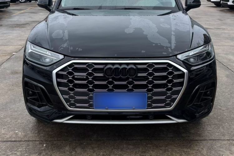 Used Audi Q5L 2022 Updated 45T Luxury Dynamic Version Front