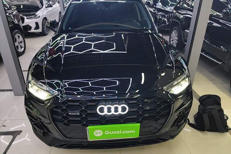 Used Audi Q5L 2022 40T Fashionable and Dynamic Model Front