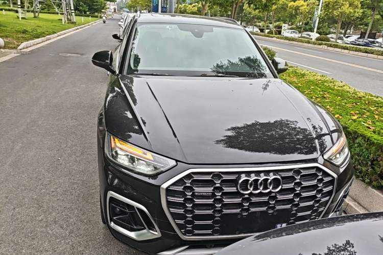Used Audi Q5L 2022 Updated 45T Luxury Dynamic Version Front