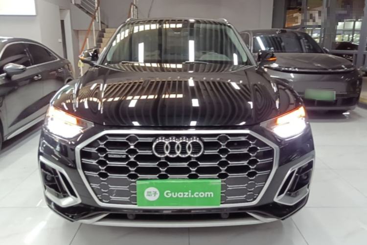 Used Audi Q5L 2022 40T Fashionable and Dynamic Model Front