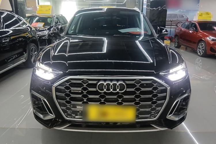 Used Audi Q5L 2022 40T Fashionable and Dynamic Model Front