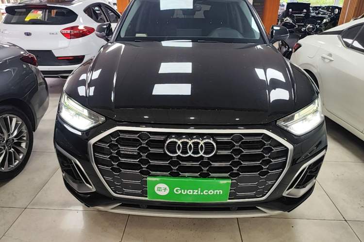 Used Audi Q5L 2022 40T Fashionable and Dynamic Model Front