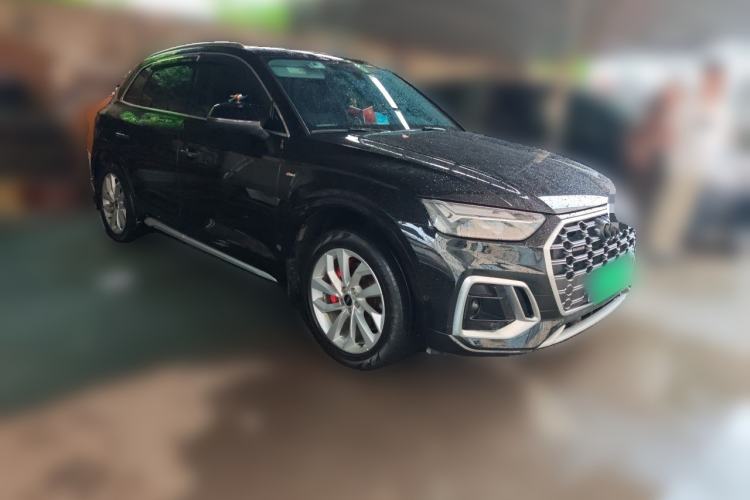 Used Audi Q5L 2022 Updated 40T Luxury Dynamic Edition Front Right 45 Deg