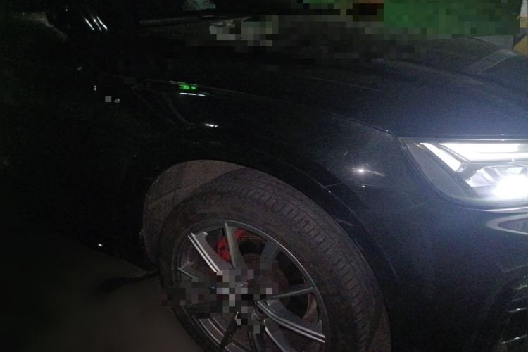 Used Audi Q5L 2022 Updated 40T Luxury Dynamic Edition Front Right 45 Deg