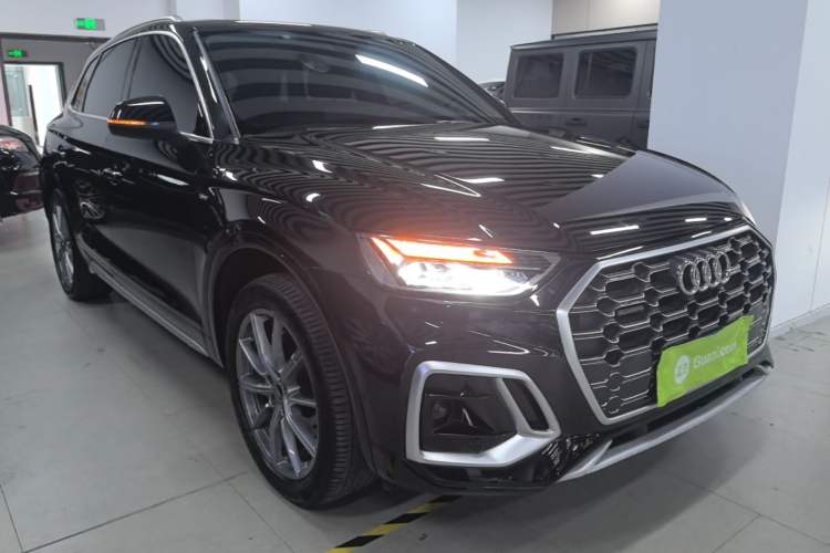 Used Audi Q5L 2022 Updated 40T Luxury Dynamic Edition Front Right 45 Deg