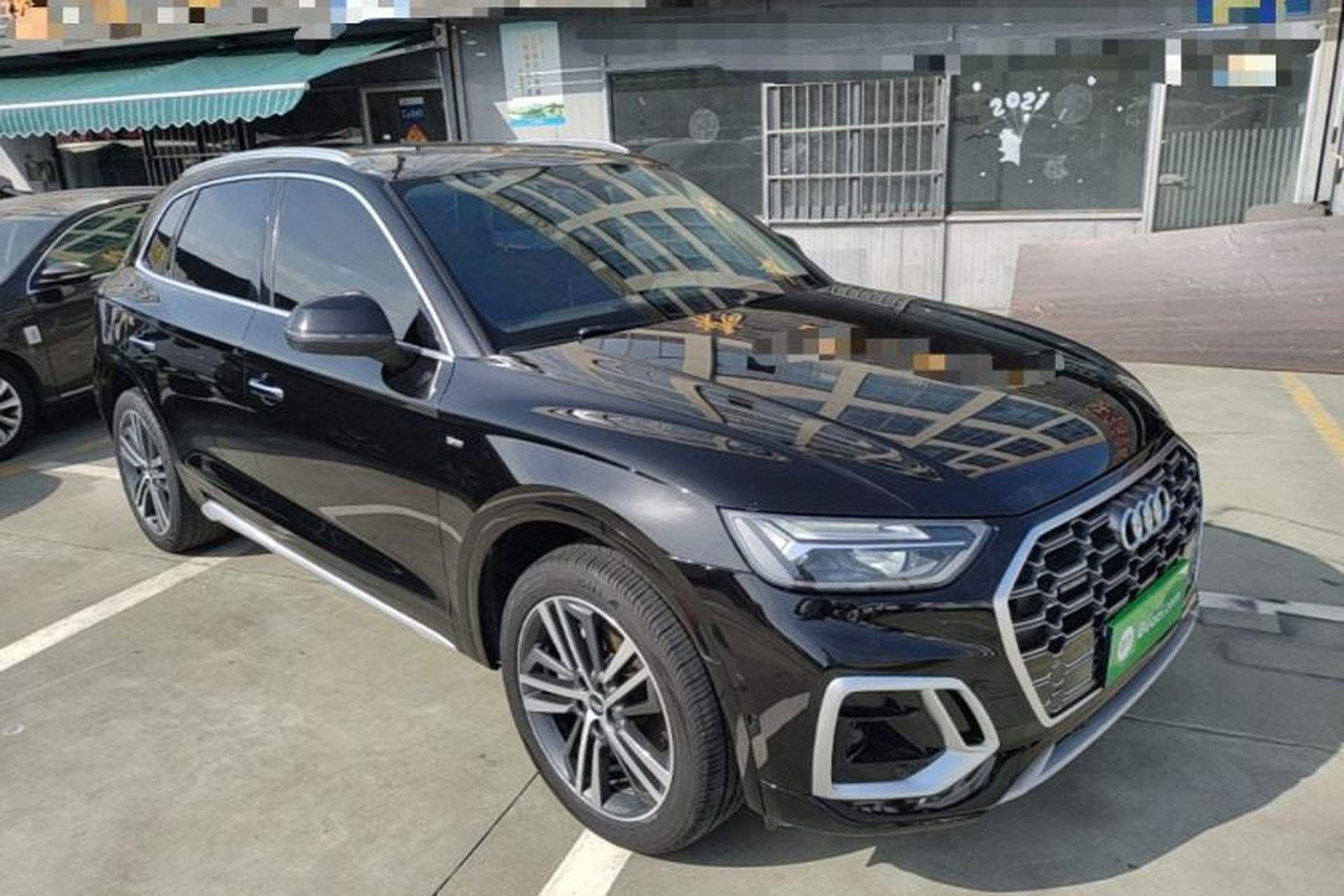 Used Audi Q5L 2022 40T Luxury Dynamic Model Front Right 45 Deg