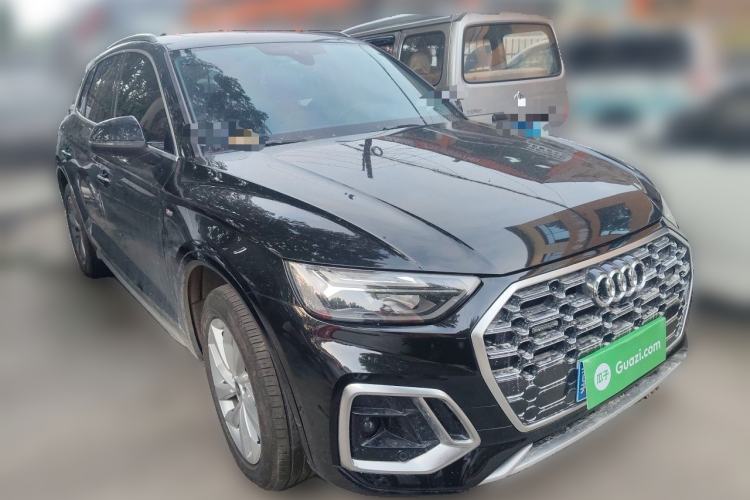 Used Audi Q5L 2022 40T Fashionable and Dynamic Model Front Right 45 Deg