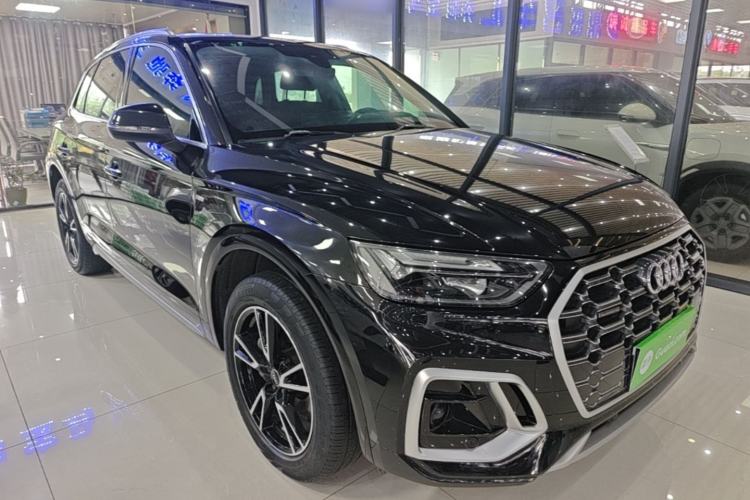 Used Audi Q5L 2022 40T Fashionable and Dynamic Model Front Right 45 Deg