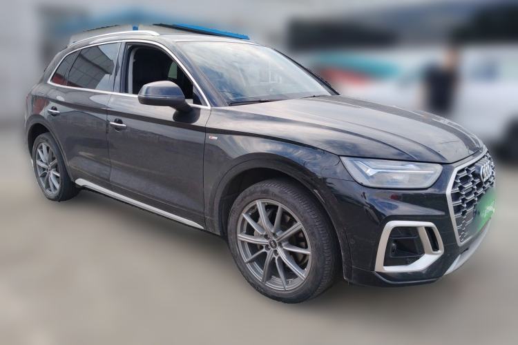 Used Audi Q5L 2022 Updated 40T Luxury Dynamic Edition Front Right 45 Deg