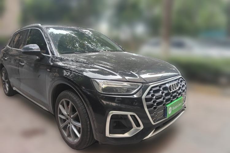 Used Audi Q5L 2022 40T Luxury Dynamic Model Front Right 45 Deg
