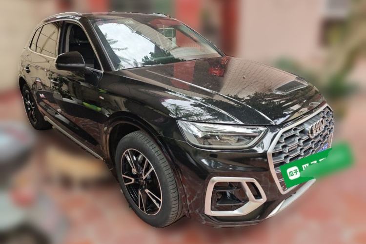 Used Audi Q5L 2022 40T Fashionable and Dynamic Model Front Right 45 Deg