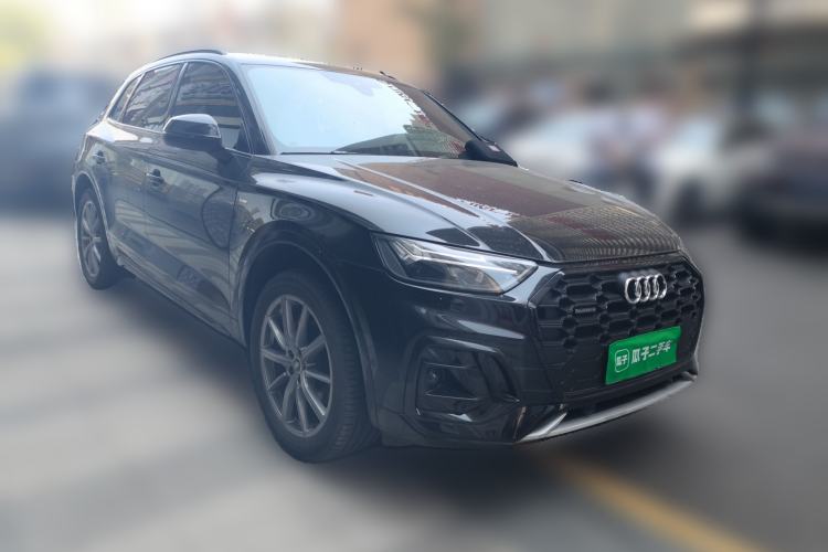 Used Audi Q5L 2022 Updated 40T Luxury Dynamic Edition Front Right 45 Deg
