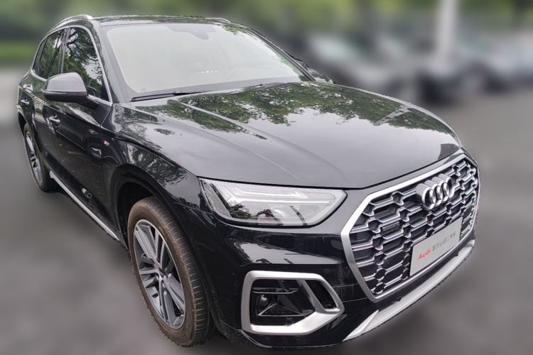 Used Audi Q5L 2022 Updated 40T Luxury Dynamic Edition Front Right 45 Deg