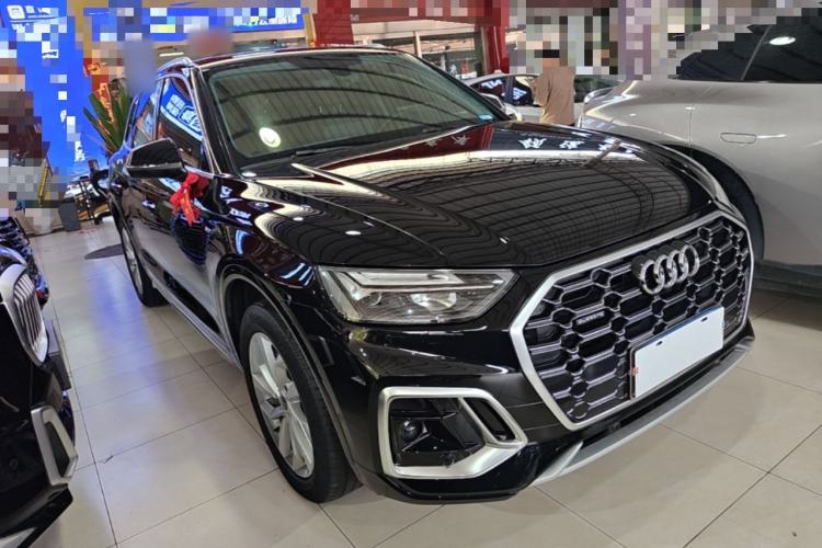 Used Audi Q5L 2022 Updated 40T Luxury Dynamic Edition Front Right 45 Deg