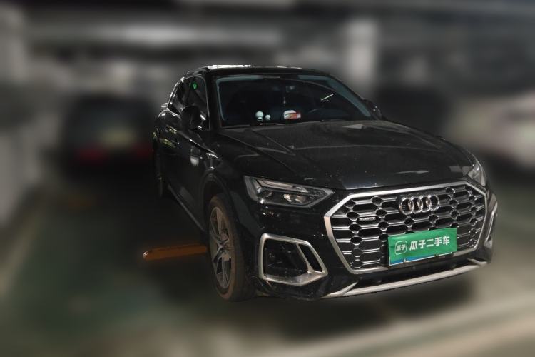 Used Audi Q5L 2022 Updated 45T Luxury Dynamic Version Front Right 45 Deg