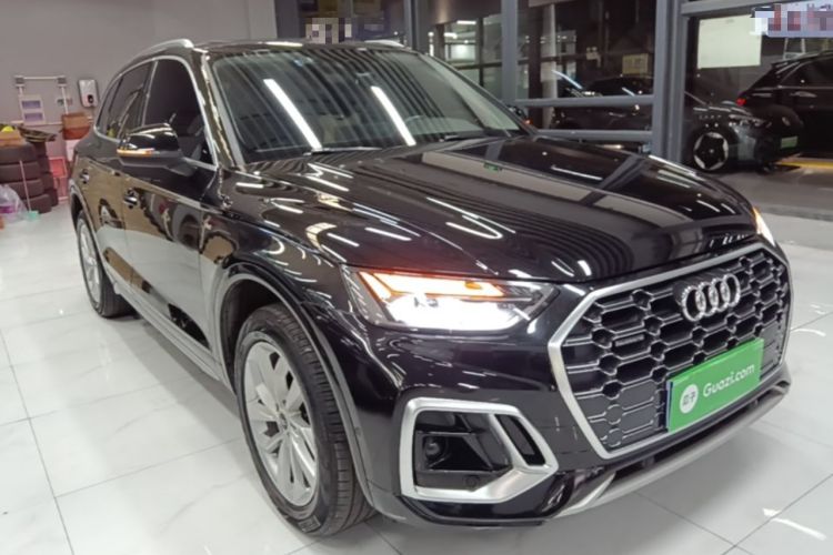 Used Audi Q5L 2022 40T Fashionable and Dynamic Model Front Right 45 Deg