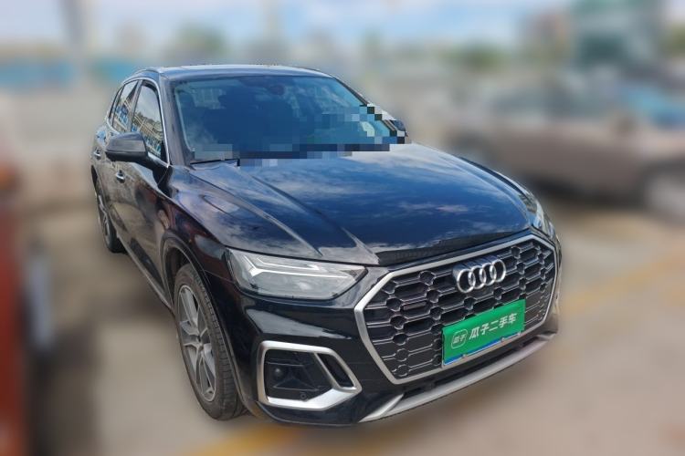 Used Audi Q5L 2022 45T Luxury Dynamic Model Front Right 45 Deg