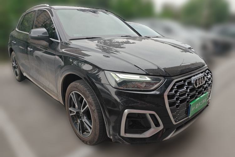 Used Audi Q5L 2022 40T Fashionable and Dynamic Model Front Right 45 Deg