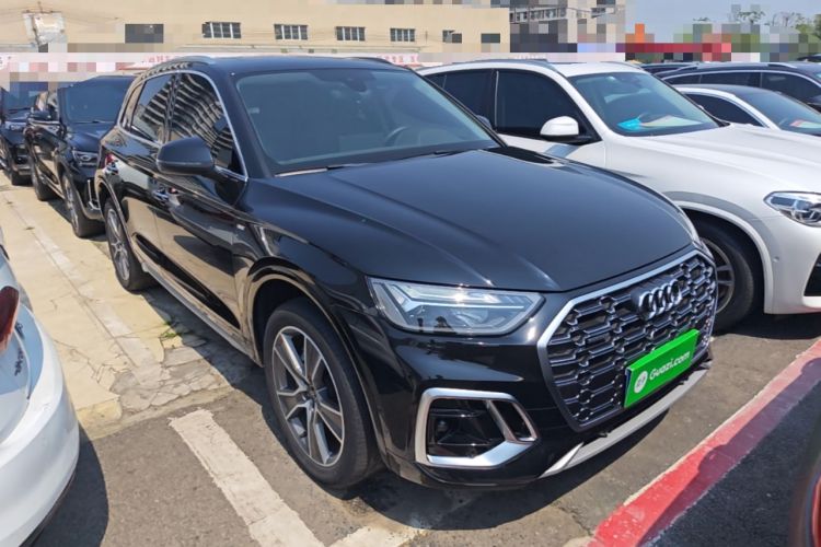 Used Audi Q5L 2022 Updated 45T Luxury Dynamic Version Front Right 45 Deg