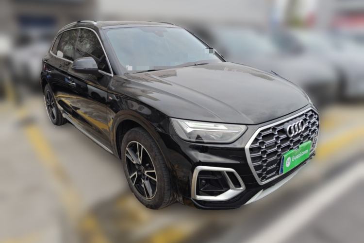 Used Audi Q5L 2022 40T Fashionable and Dynamic Model Front Right 45 Deg