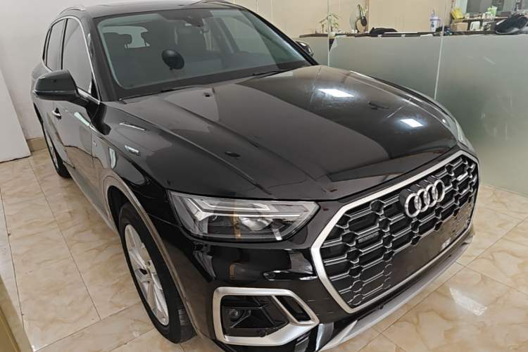 Used Audi Q5L 2022 Updated 40T Luxury Dynamic Edition Front Right 45 Deg