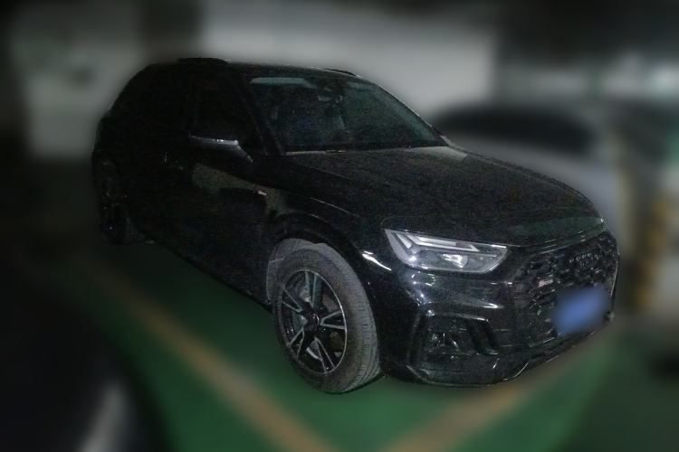 Used Audi Q5L 2022 40T Fashionable and Dynamic Model Front Right 45 Deg