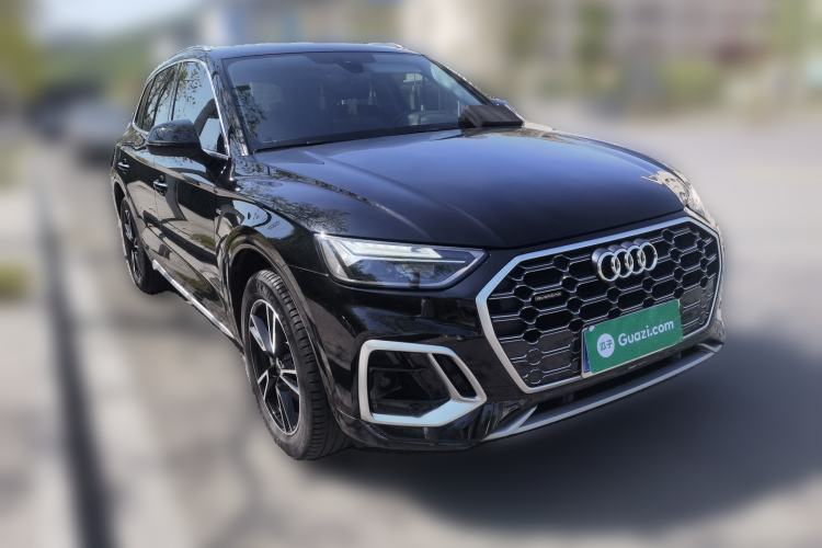 Used Audi Q5L 2022 40T Fashionable and Dynamic Model Front Right 45 Deg