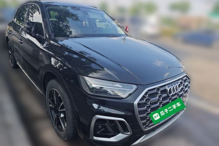 Used Audi Q5L 2022 40T Fashionable and Dynamic Model Front Right 45 Deg