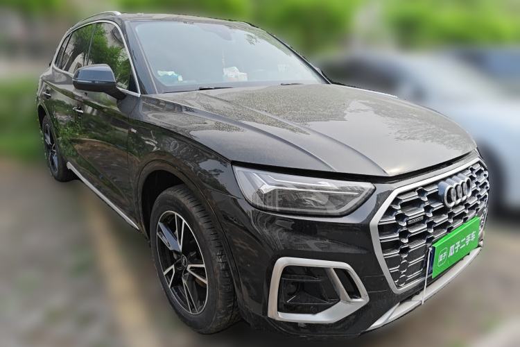 Used Audi Q5L 2022 Updated Version 40T Luxury Elegant Edition Front Right 45 Deg