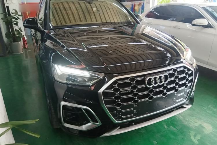 Used Audi Q5L 2022 Updated 40T Luxury Dynamic Edition Front Right 45 Deg
