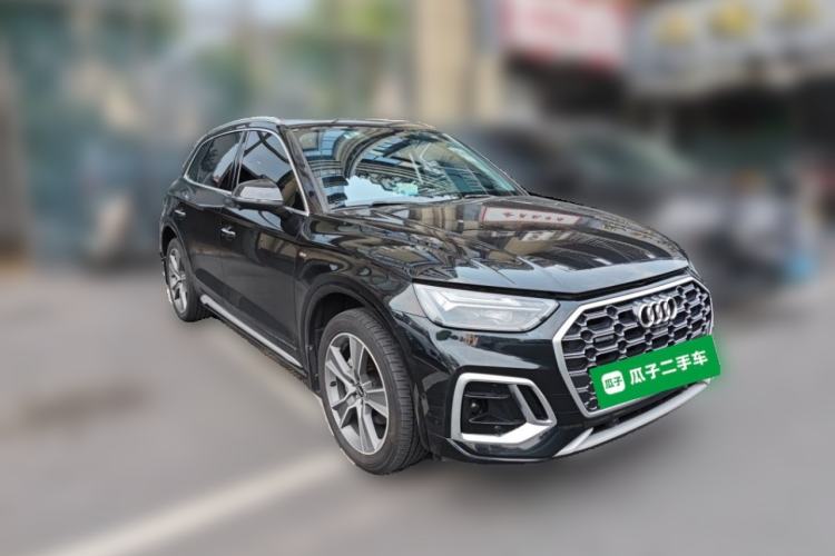 Used Audi Q5L 2022 Updated 45T Luxury Dynamic Version Front Right 45 Deg