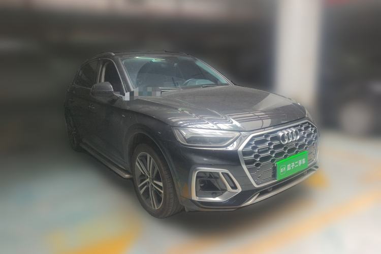 Used Audi Q5L 2022 40T Luxury Dynamic Model Front Right 45 Deg