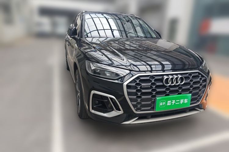 Used Audi Q5L 2022 Updated 40T Luxury Dynamic Edition Front Right 45 Deg