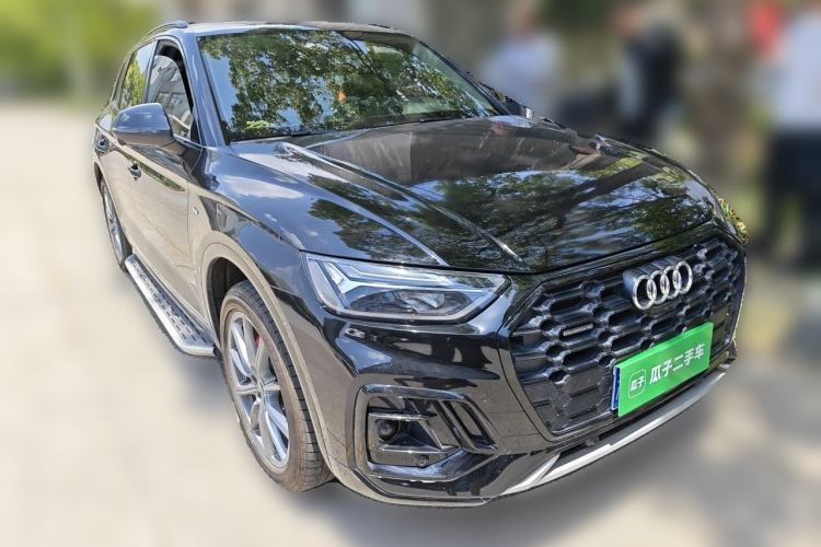 Used Audi Q5L 2022 40T RS Package Performance Model Front Right 45 Deg