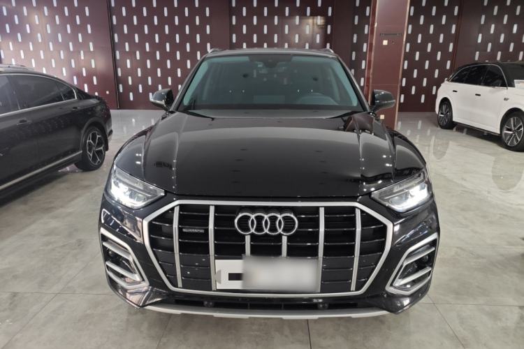 Used Audi Q5L 2022 40T Luxury Elegant Model Front